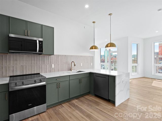 123 Haywood Street 304, Asheville, NC 28801