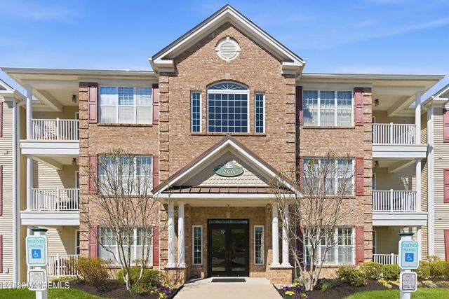 719 Amy Court, Lakewood, NJ 08701