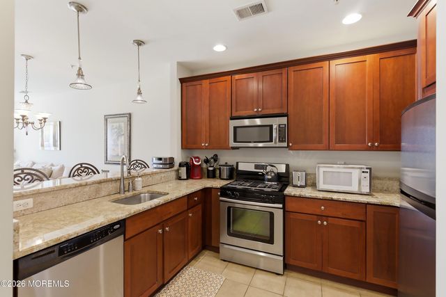 719 Amy Court, Lakewood, NJ 08701