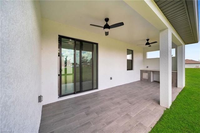 1143 NW 27th PL, Cape Coral, FL 33993
