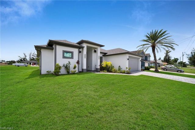 1143 NW 27th PL, Cape Coral, FL 33993