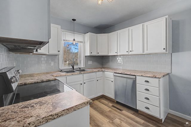 502 W Vine Street, Junction City, KS 66441