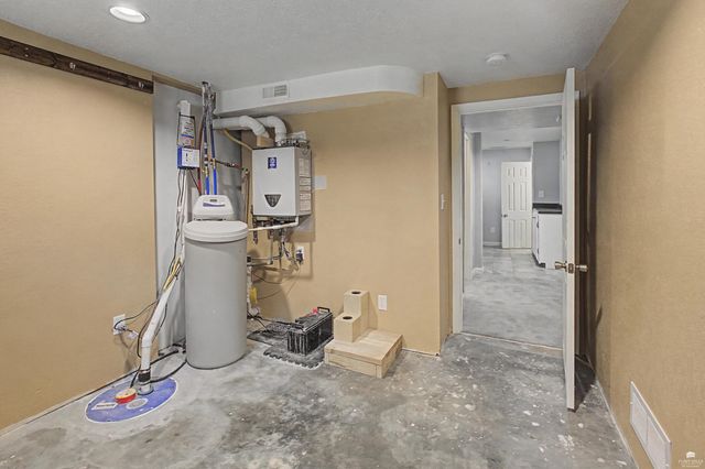 502 W Vine Street, Junction City, KS 66441