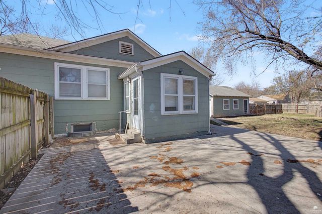 502 W Vine Street, Junction City, KS 66441