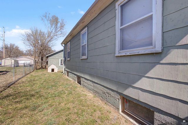 502 W Vine Street, Junction City, KS 66441
