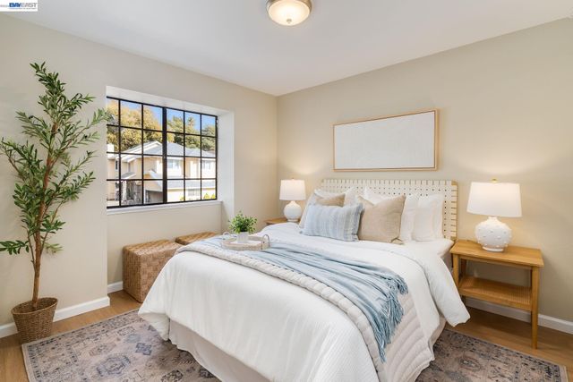 21297 Justco Ln, Castro Valley, CA 94552