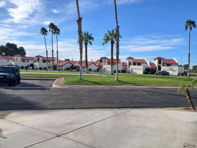 12172 E Via Loma Vista, Yuma, AZ 85367