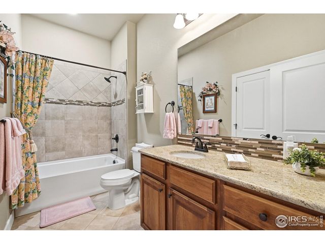 1379 Charles Dr D4, Longmont, CO 80503