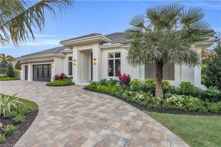 3353 Binnacle DR, Naples, FL 34103