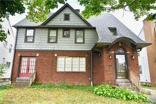 30 Pinehurst Avenue, Youngstown, OH 44512