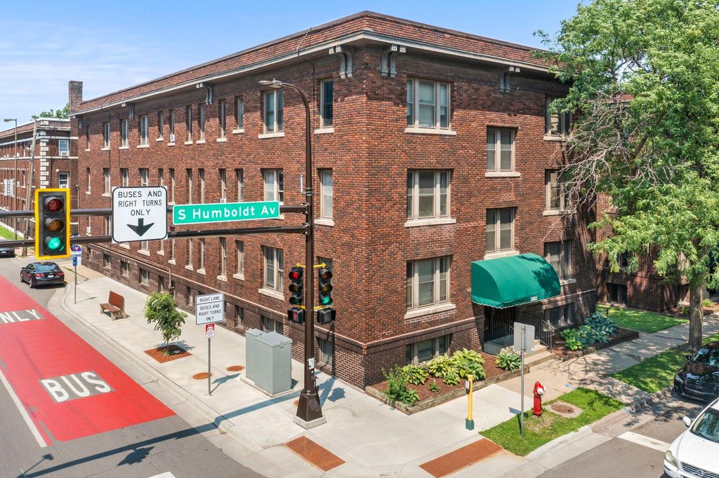 2870 & 2876 & 2882 Humboldt Avenue S, Minneapolis, MN 55408 — exterior