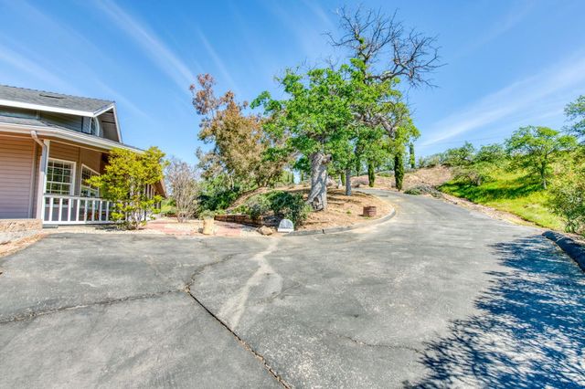 41101 Lilley Mountain Drive, Coarsegold, CA 93614