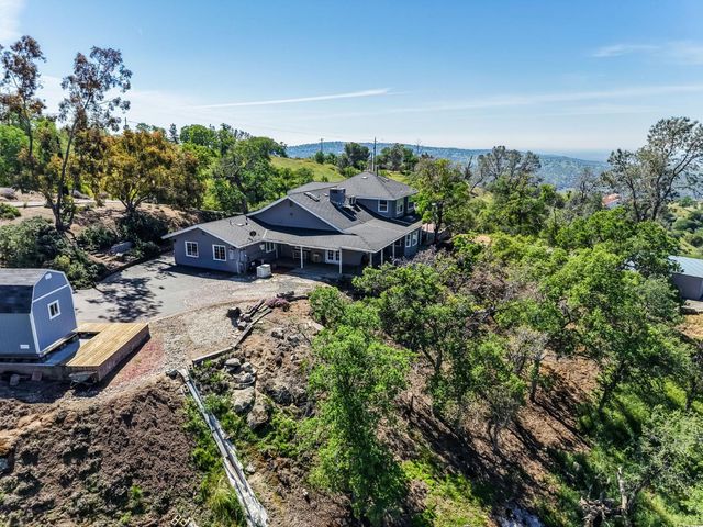 41101 Lilley Mountain Drive, Coarsegold, CA 93614