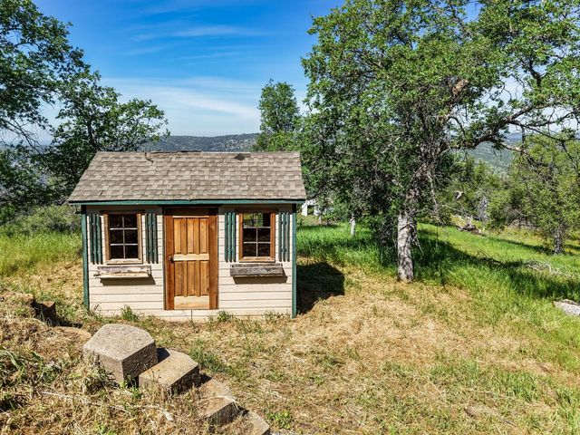 41101 Lilley Mountain Drive, Coarsegold, CA 93614