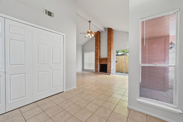 16106 Barbaroosa Drive, Houston, TX 77083