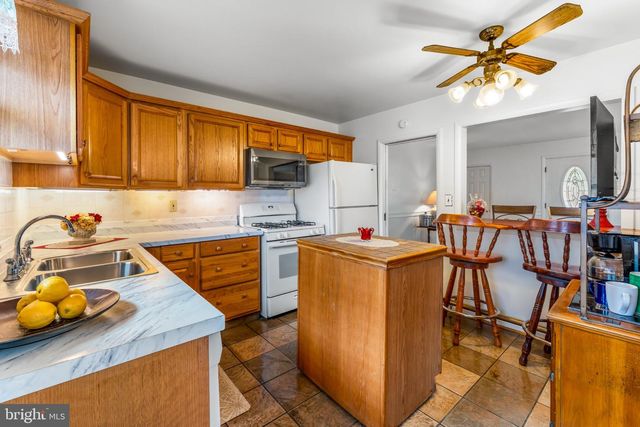 6723 COLLINSDALE RD, Baltimore, MD 21234