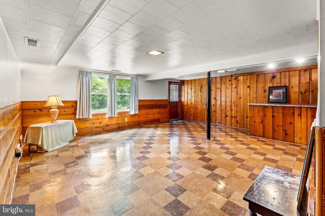 6723 COLLINSDALE RD, Baltimore, MD 21234