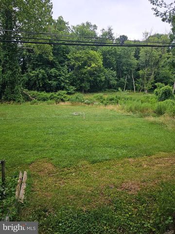 6723 COLLINSDALE RD, Baltimore, MD 21234
