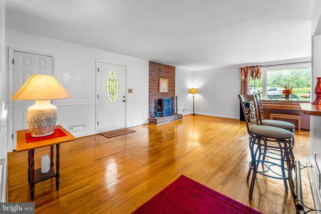 6723 COLLINSDALE RD, Baltimore, MD 21234