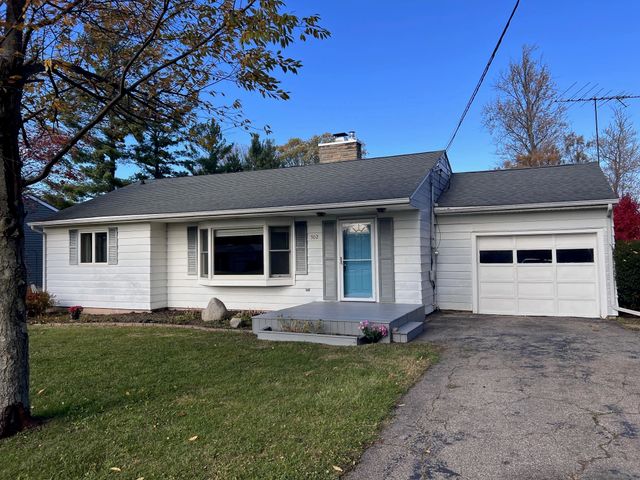 502 Dean Drive, Owosso, MI 48867