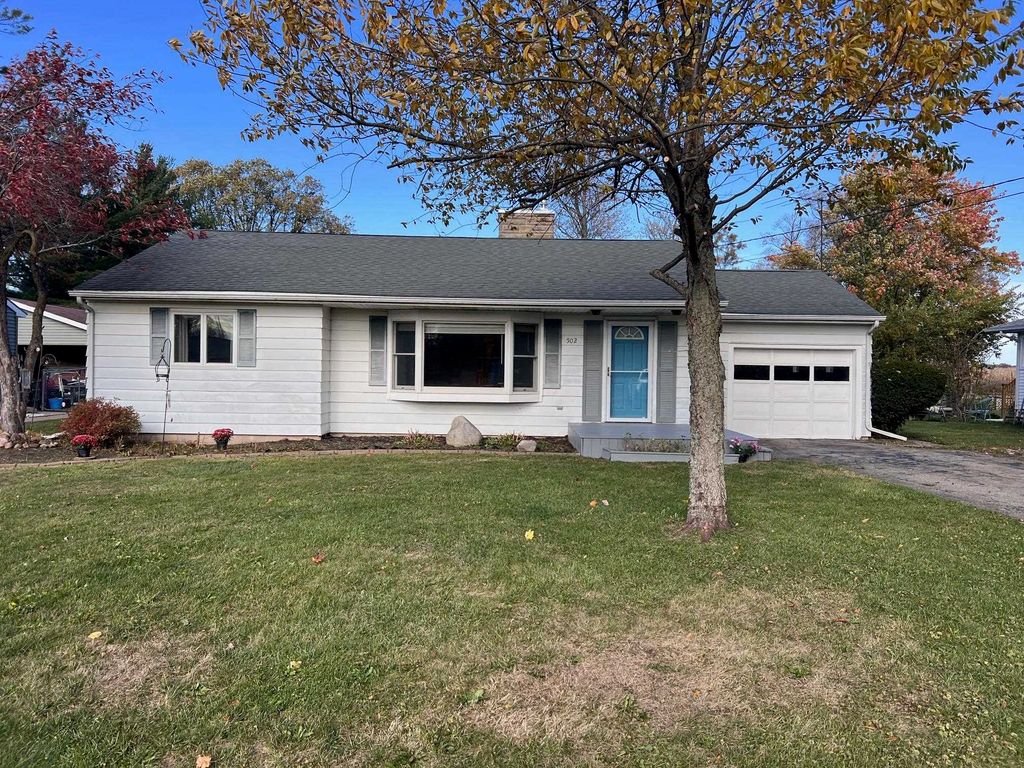 502 Dean Drive, Owosso, MI 48867