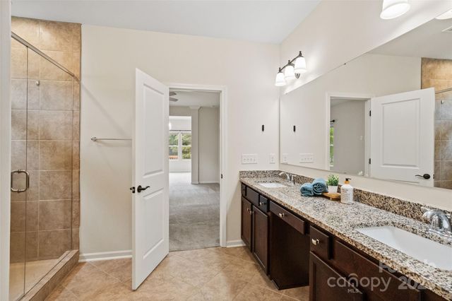 5299 Admirals Landing, Lancaster, SC 29720