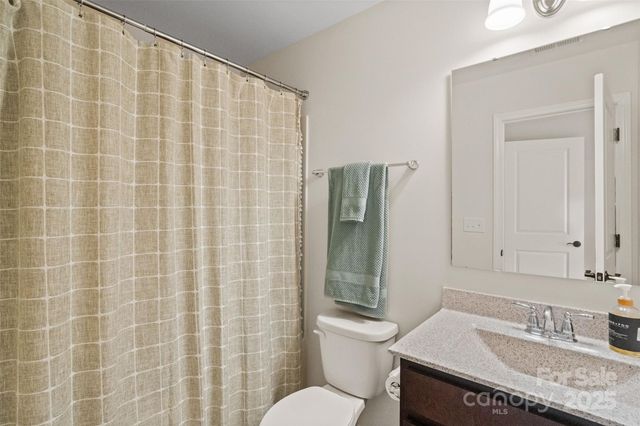 5299 Admirals Landing, Lancaster, SC 29720