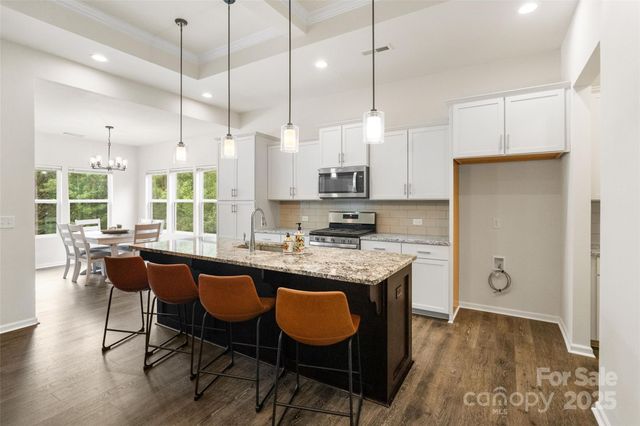 5299 Admirals Landing, Lancaster, SC 29720