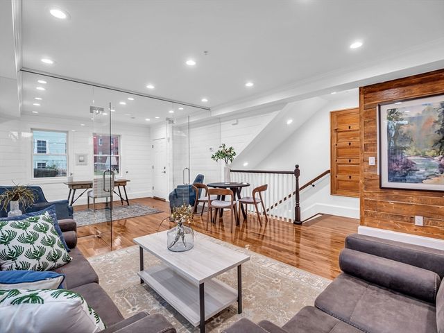 30 Copeland Street U-1, Boston, MA 02119