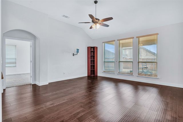 1228 Arrowwood Drive, Aubrey, TX 76227