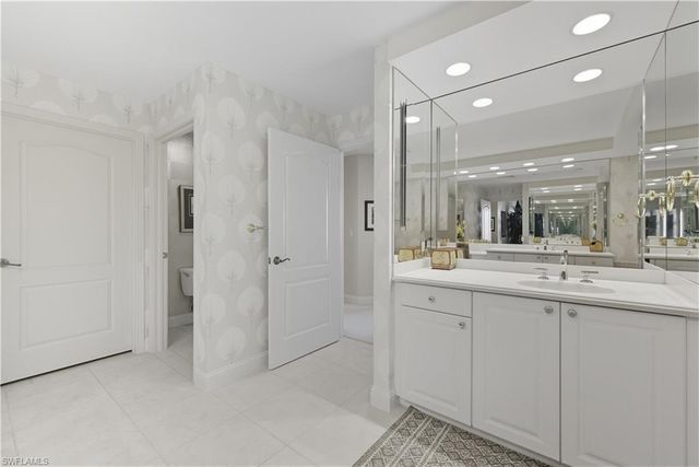 4751 Bonita Bay BLVD 1202, Bonita Springs, FL 34134