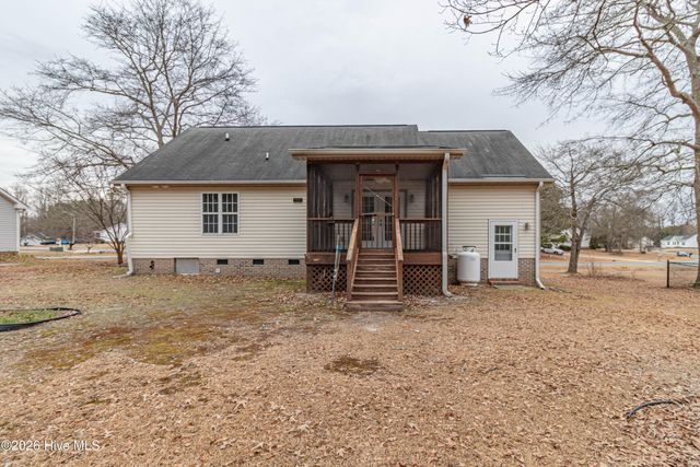 502 Twin Creeks Drive, Goldsboro, NC 27530