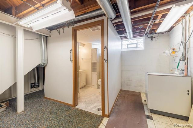 23211 Myrtle Street, Dearborn, MI 48128