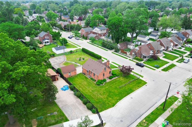 23211 Myrtle Street, Dearborn, MI 48128