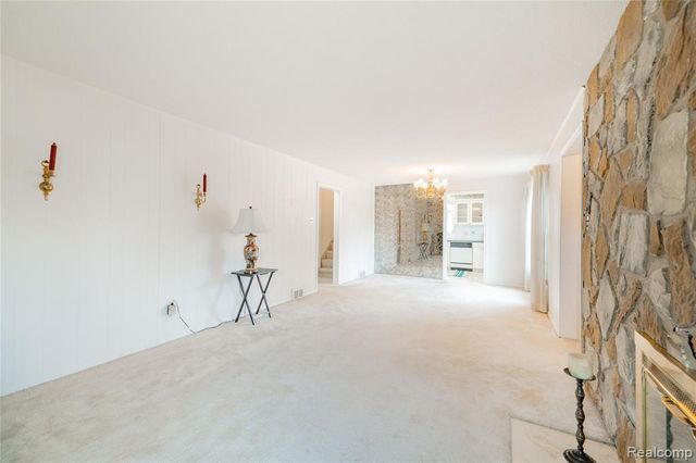 23211 Myrtle Street, Dearborn, MI 48128