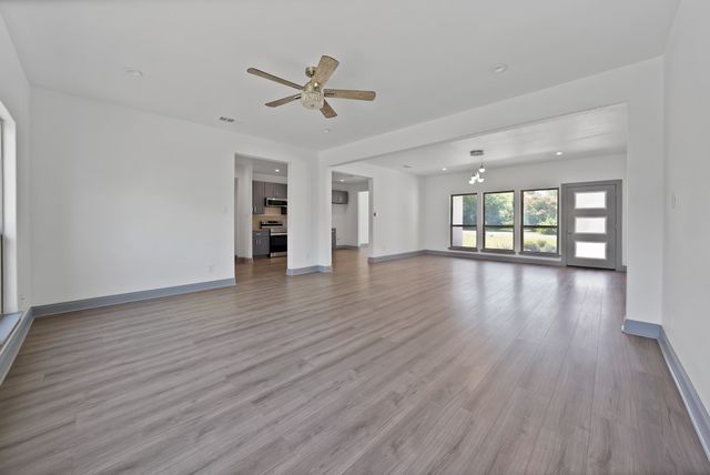 925 Balkan Drive, Lancaster, TX 75134