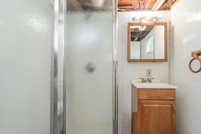 3685 Shattuck Road, Saginaw, MI 48603