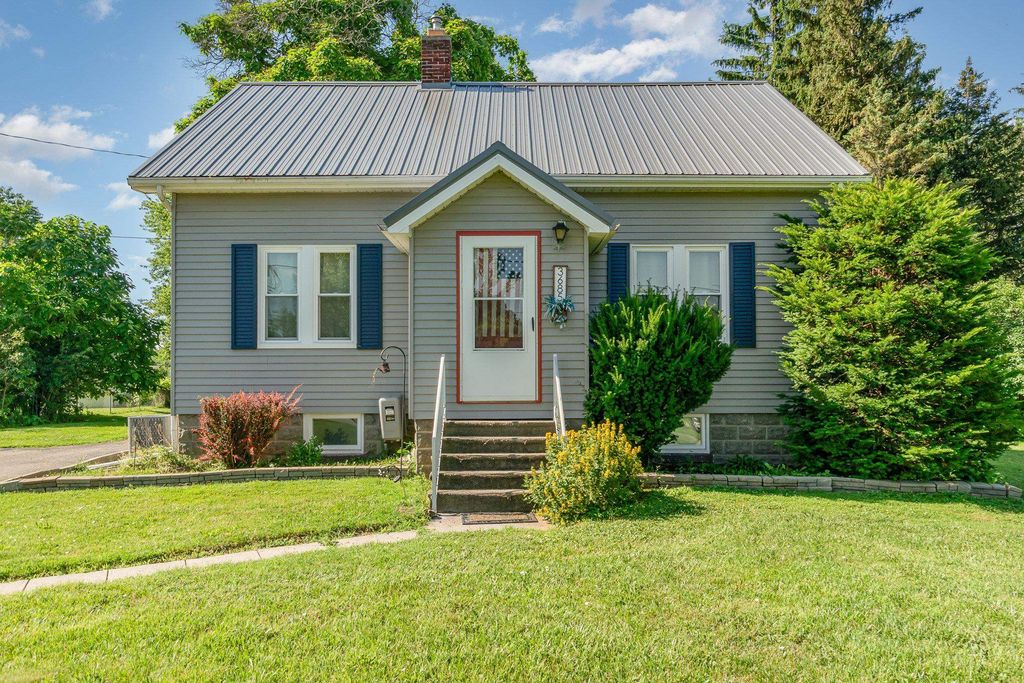 3685 Shattuck Road, Saginaw, MI 48603