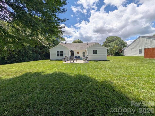 704 Gum Branch Road, Charlotte, NC 28214