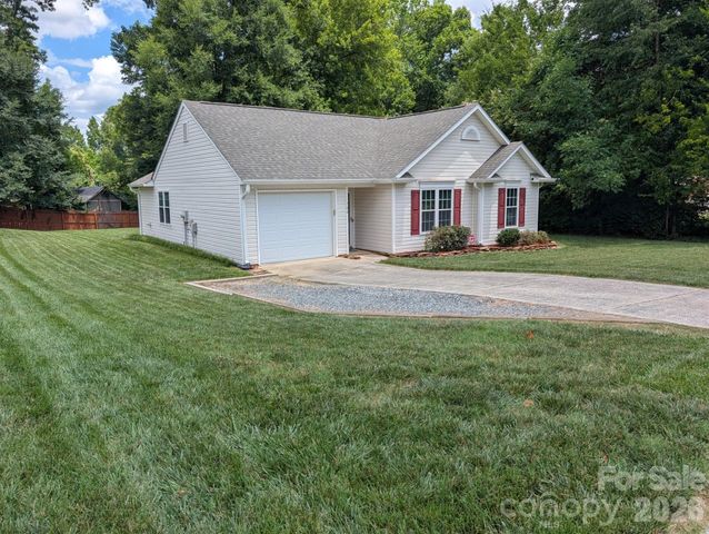 704 Gum Branch Road, Charlotte, NC 28214