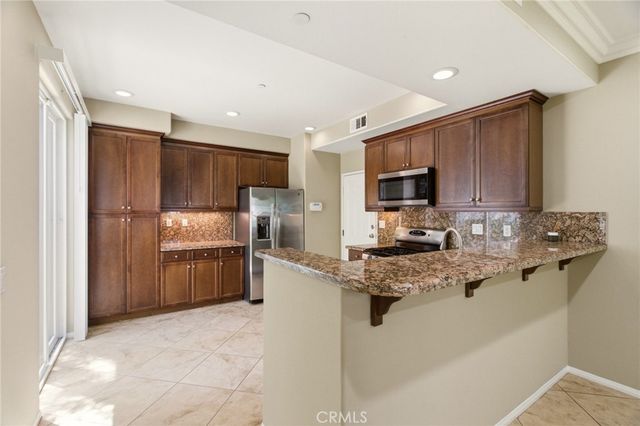 15247 Cambridge Street, Tustin, CA 92782