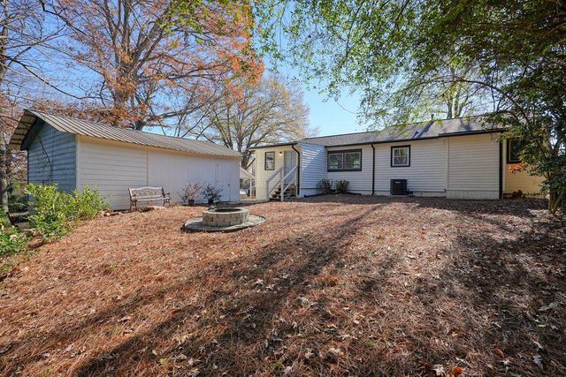 2225 Misty Lane, Smyrna, GA 30080