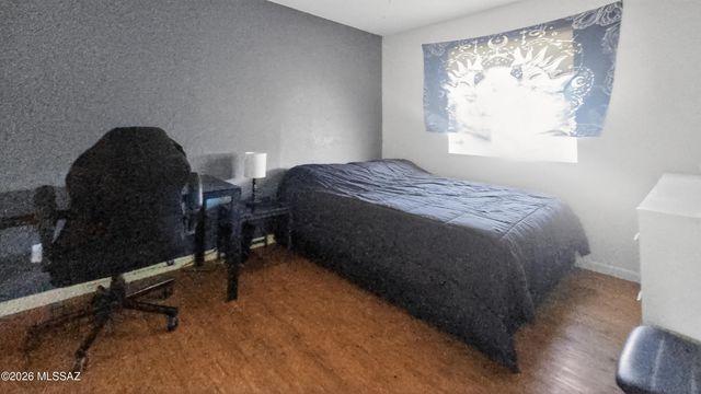 6464 N Six Gun Road, Willcox, AZ 85643