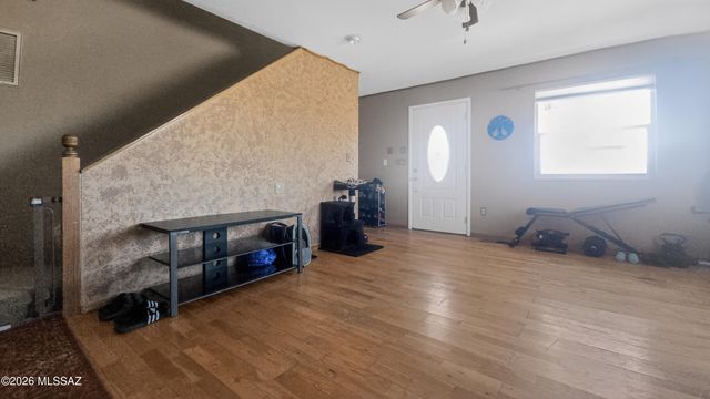 6464 N Six Gun Road, Willcox, AZ 85643