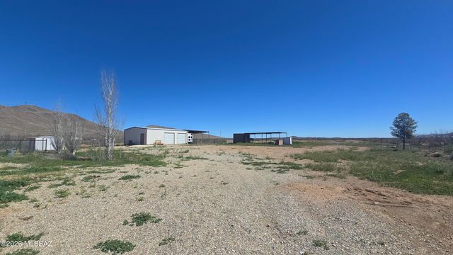 6464 N Six Gun Road, Willcox, AZ 85643