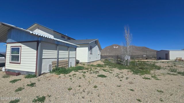 6464 N Six Gun Road, Willcox, AZ 85643