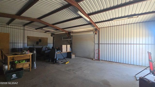 6464 N Six Gun Road, Willcox, AZ 85643