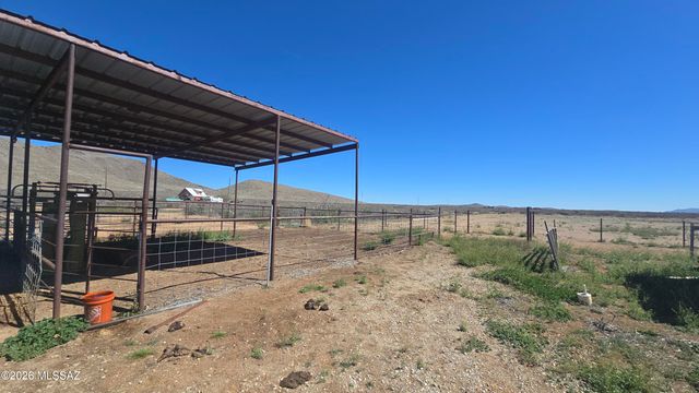 6464 N Six Gun Road, Willcox, AZ 85643