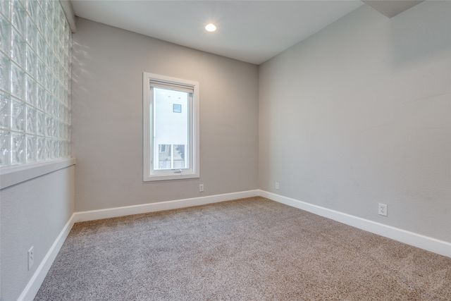 4040 Avondale Avenue 402, Dallas, TX 75219