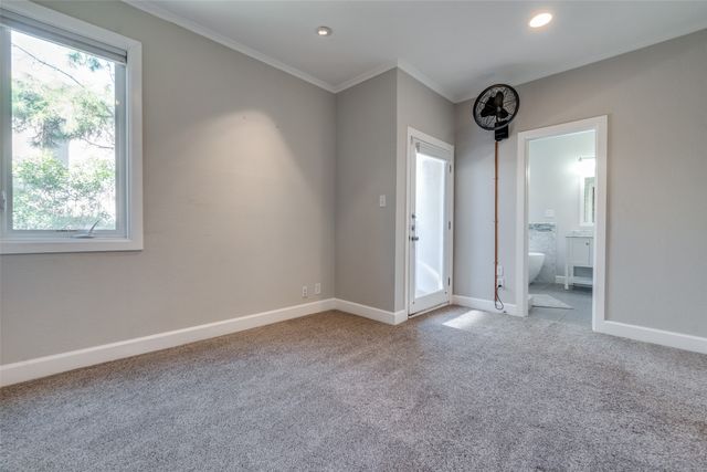 4040 Avondale Avenue 402, Dallas, TX 75219